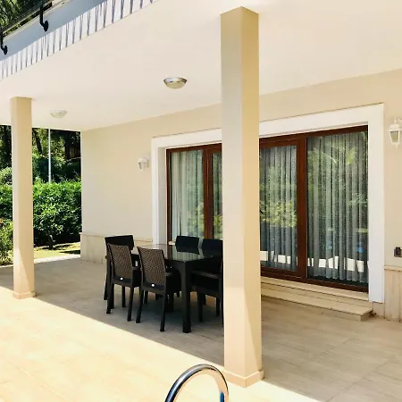 Villa Goecek Begonvile 3+1 Villa No:2 Fethiye